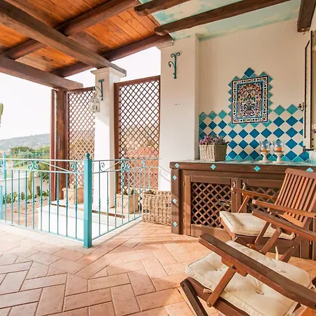 Casa Lentischio Holiday home *